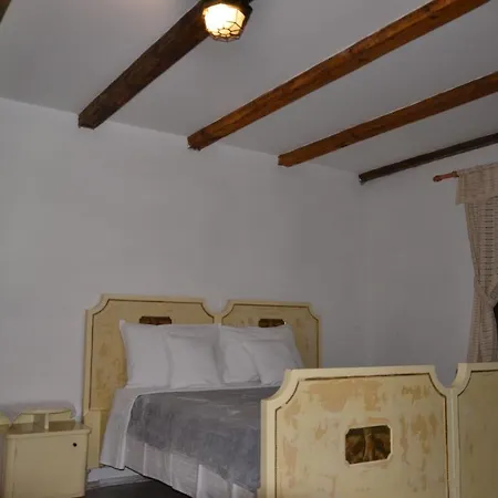 Srpsko Andrejevo Selo Motel *
